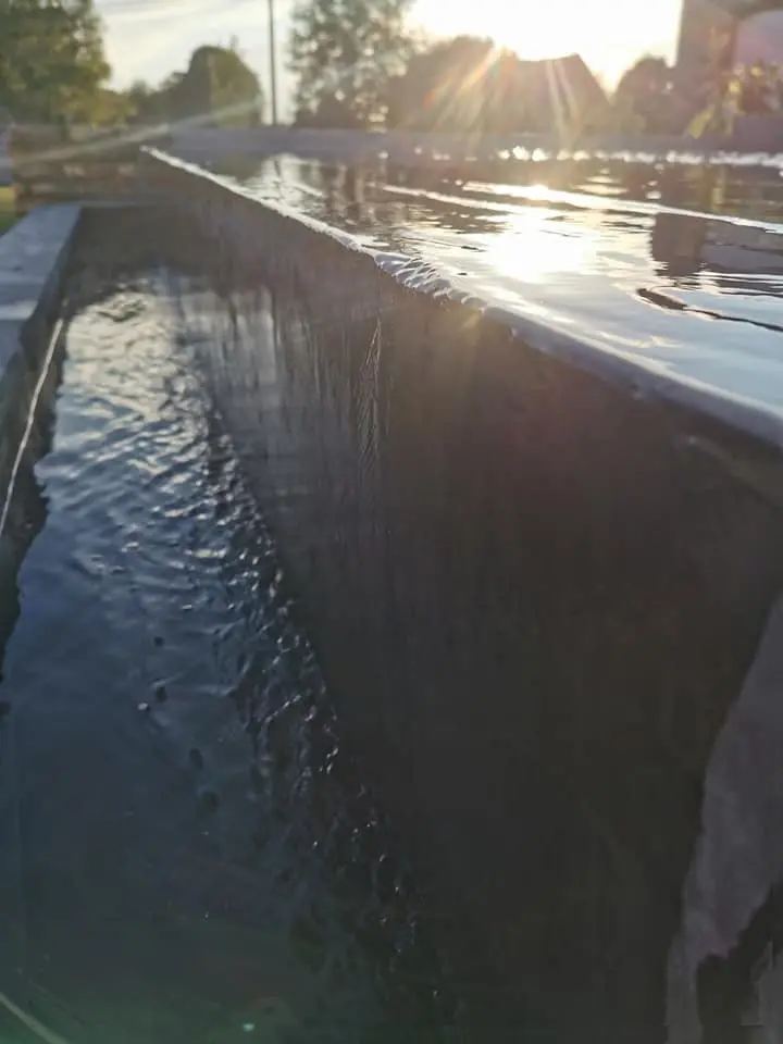 Piscine extérieure, enduit, béton, béton lissé