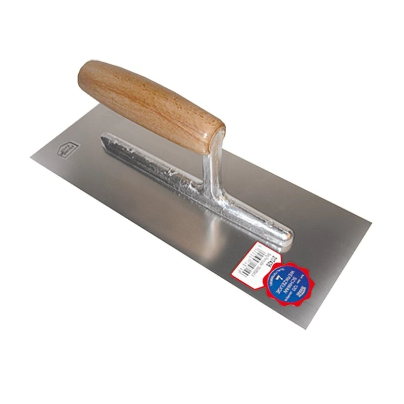 Plâtresse avec manche en bois